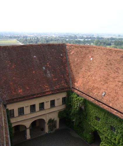 Blick über den Schlosshof